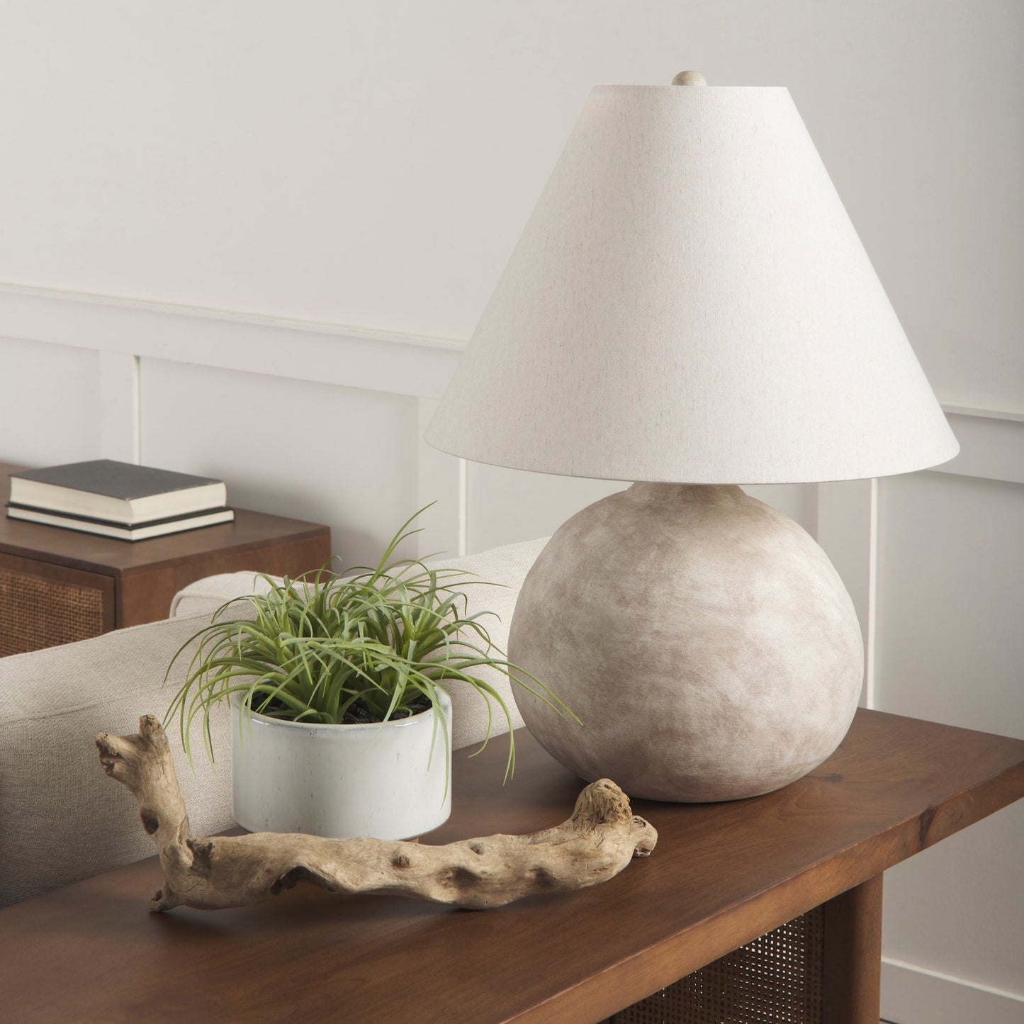 Madera Table Lamp