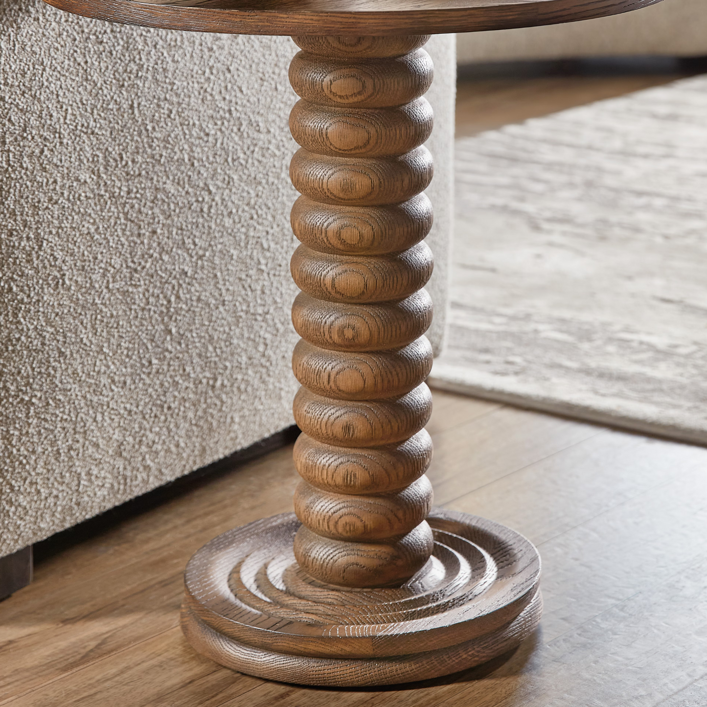 Escuro Accent Table