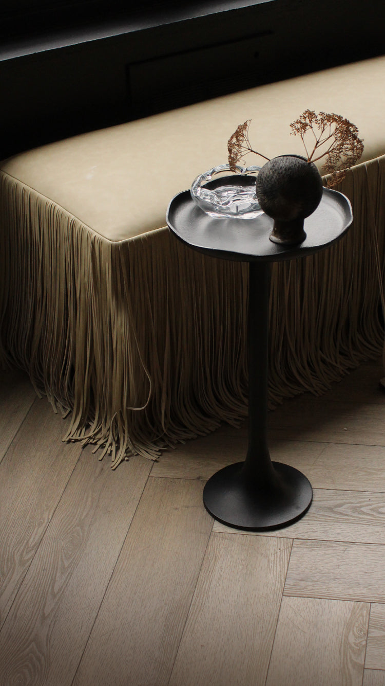 Assunta Drink Table