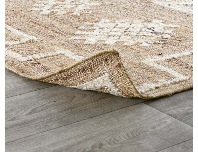 Sasello Area Rug