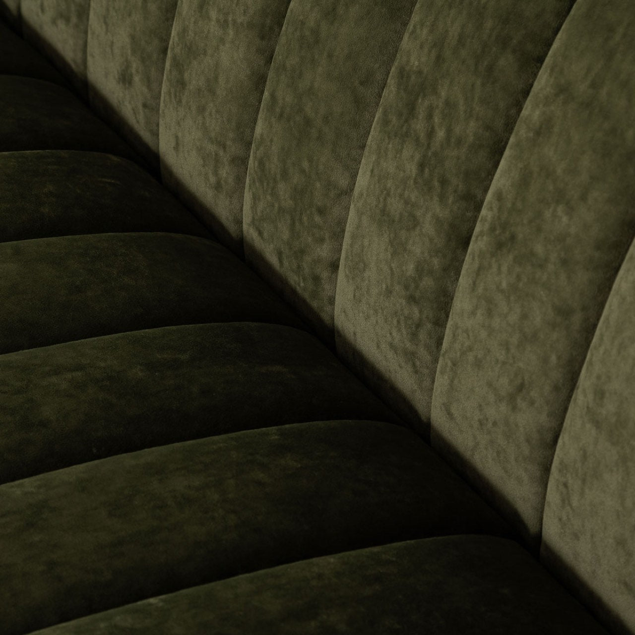 Ellioette Sofa