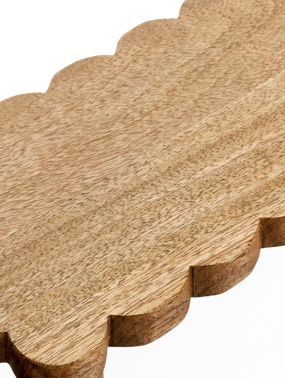 Baleira Scalloped Wood Riser
