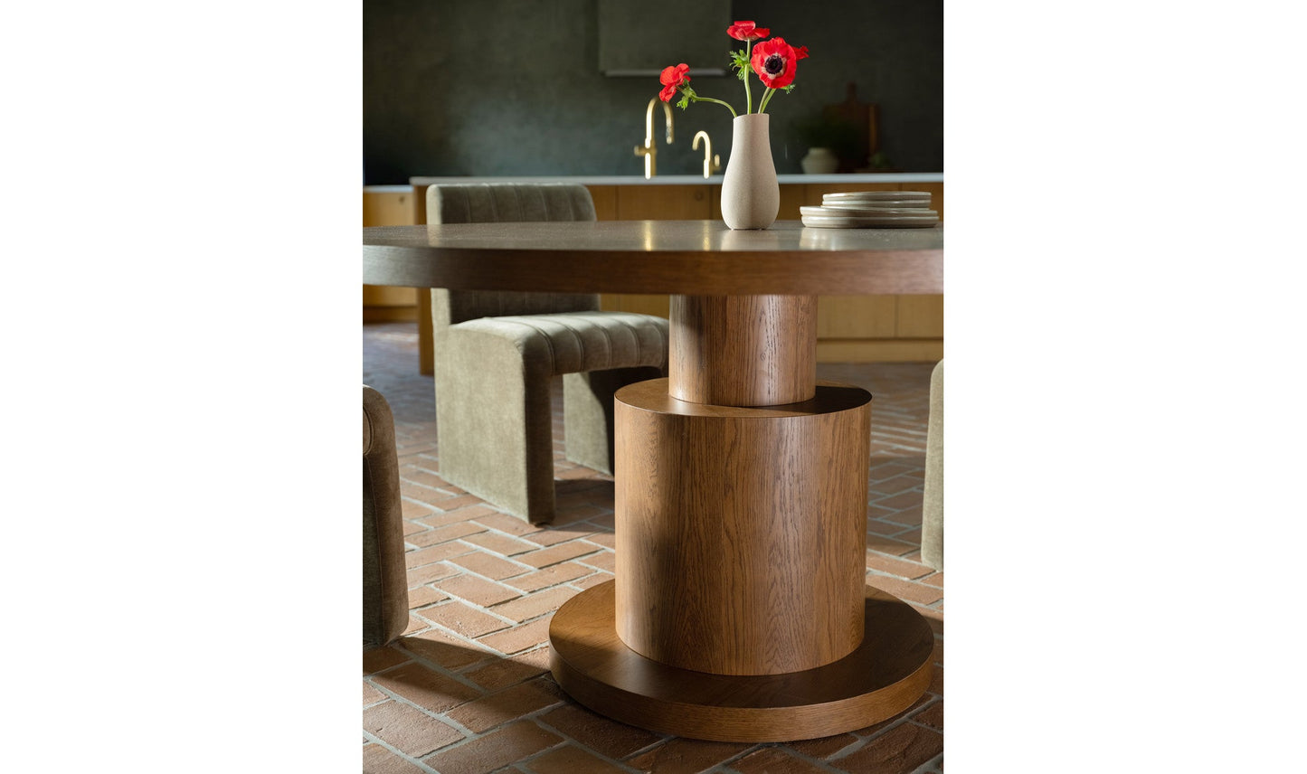 Grasette Dining Table