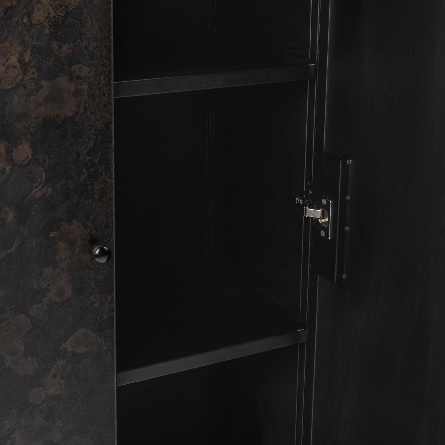Amposta Cabinet