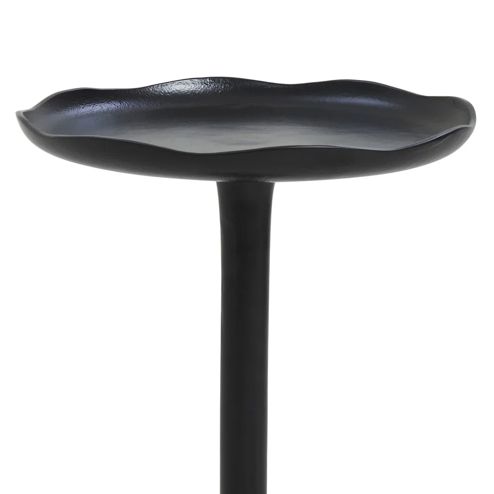 Assunta Drink Table
