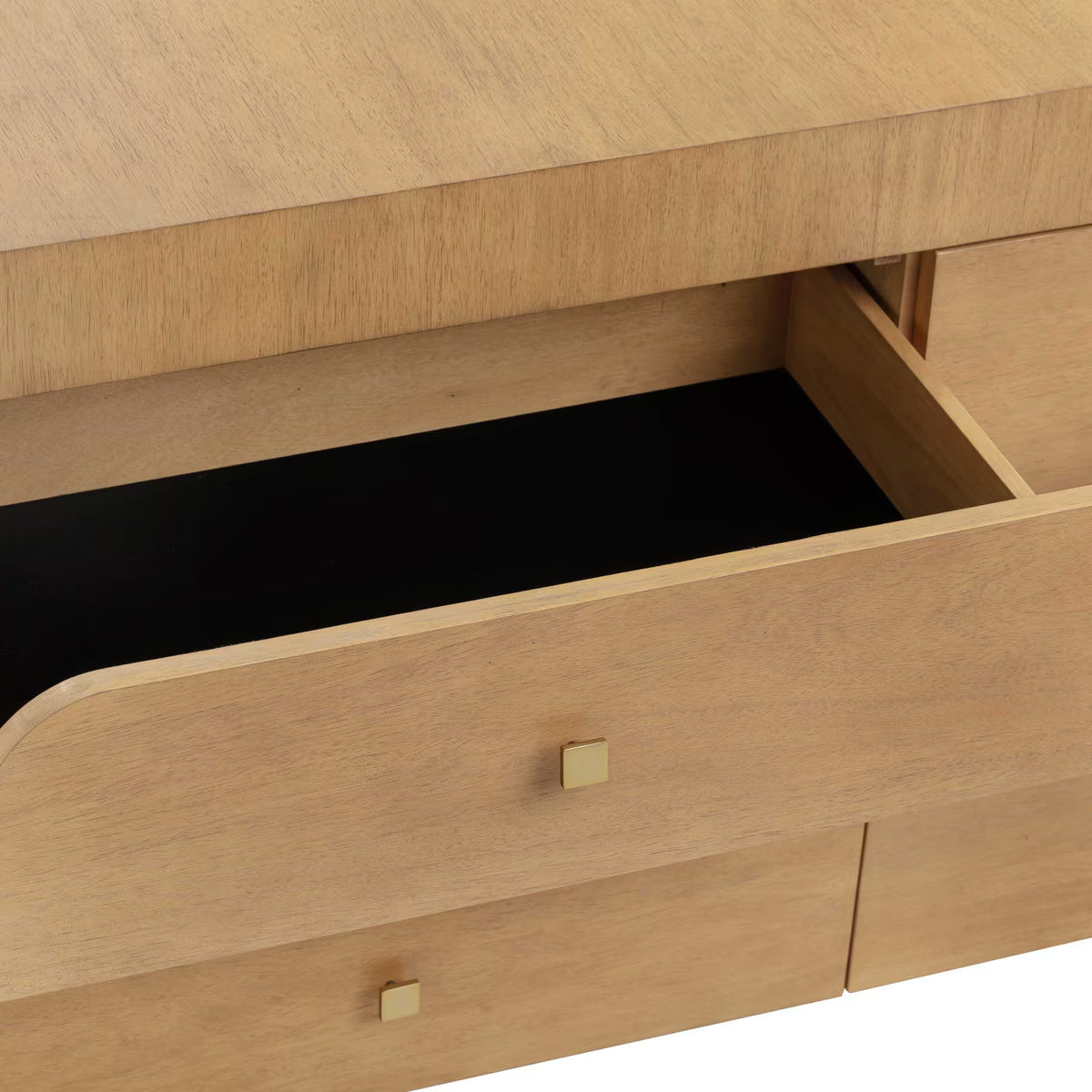 Bonito Dresser