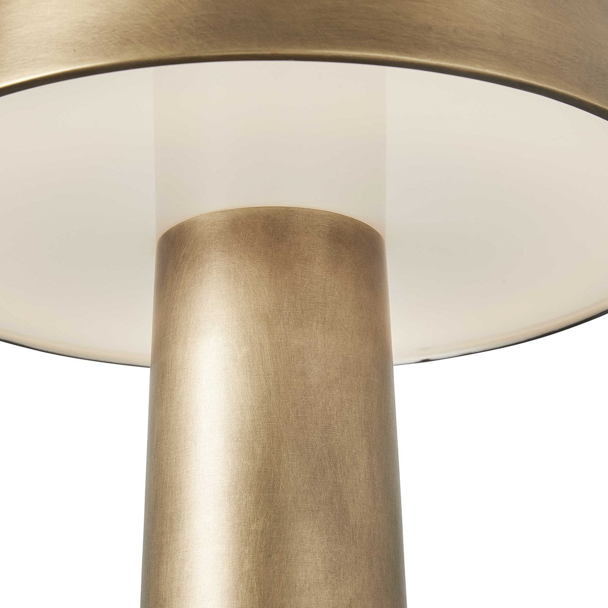 Calanna Table Lamp