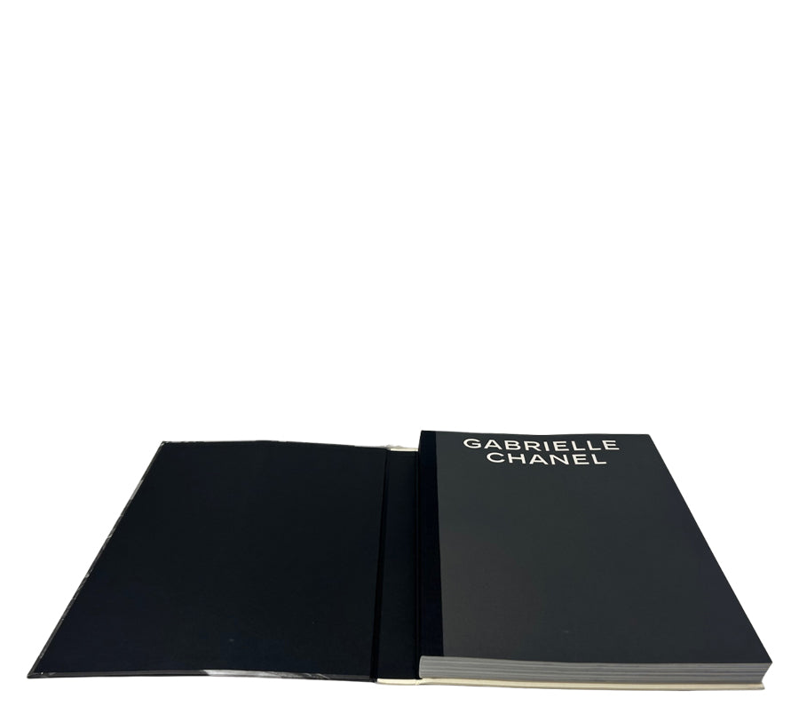 Gabrielle Chanel Fashion Manifesto 2020 Hardcover