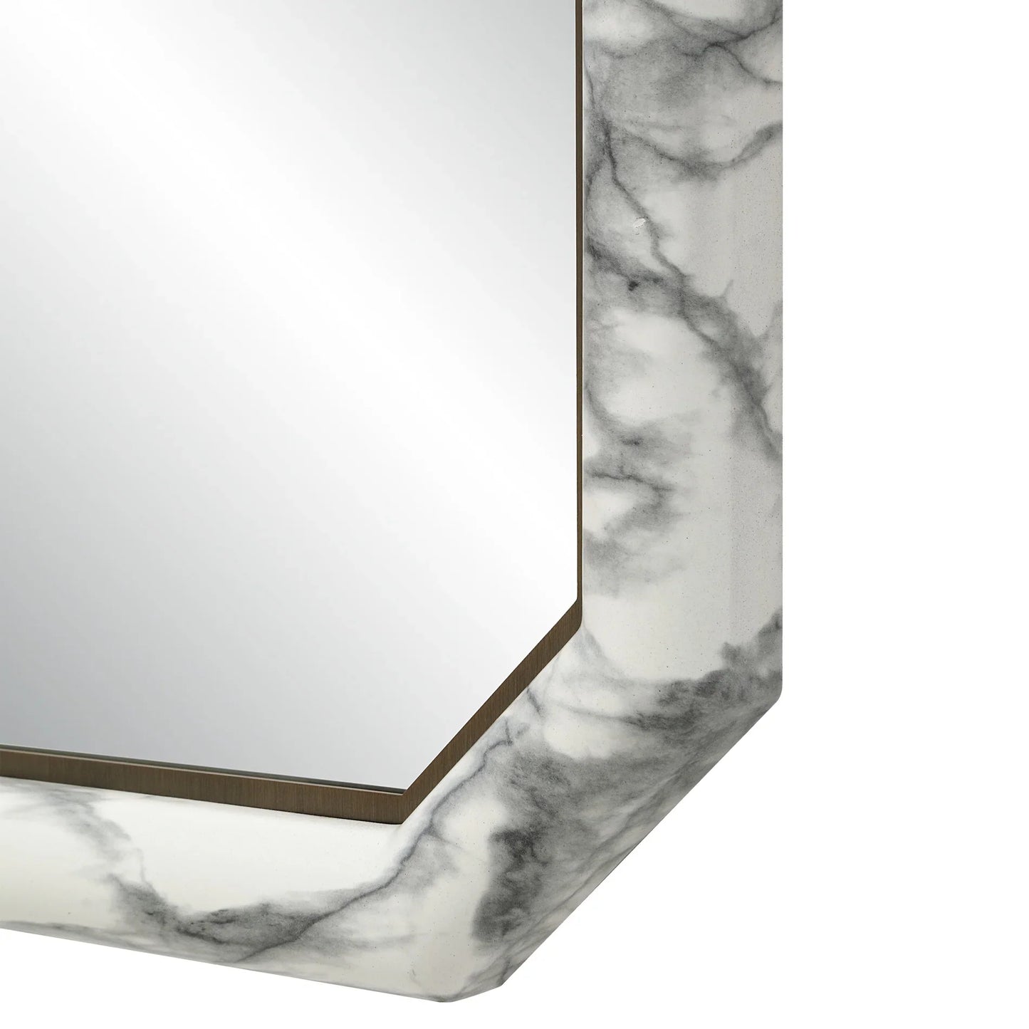 Triunfo Mirror
