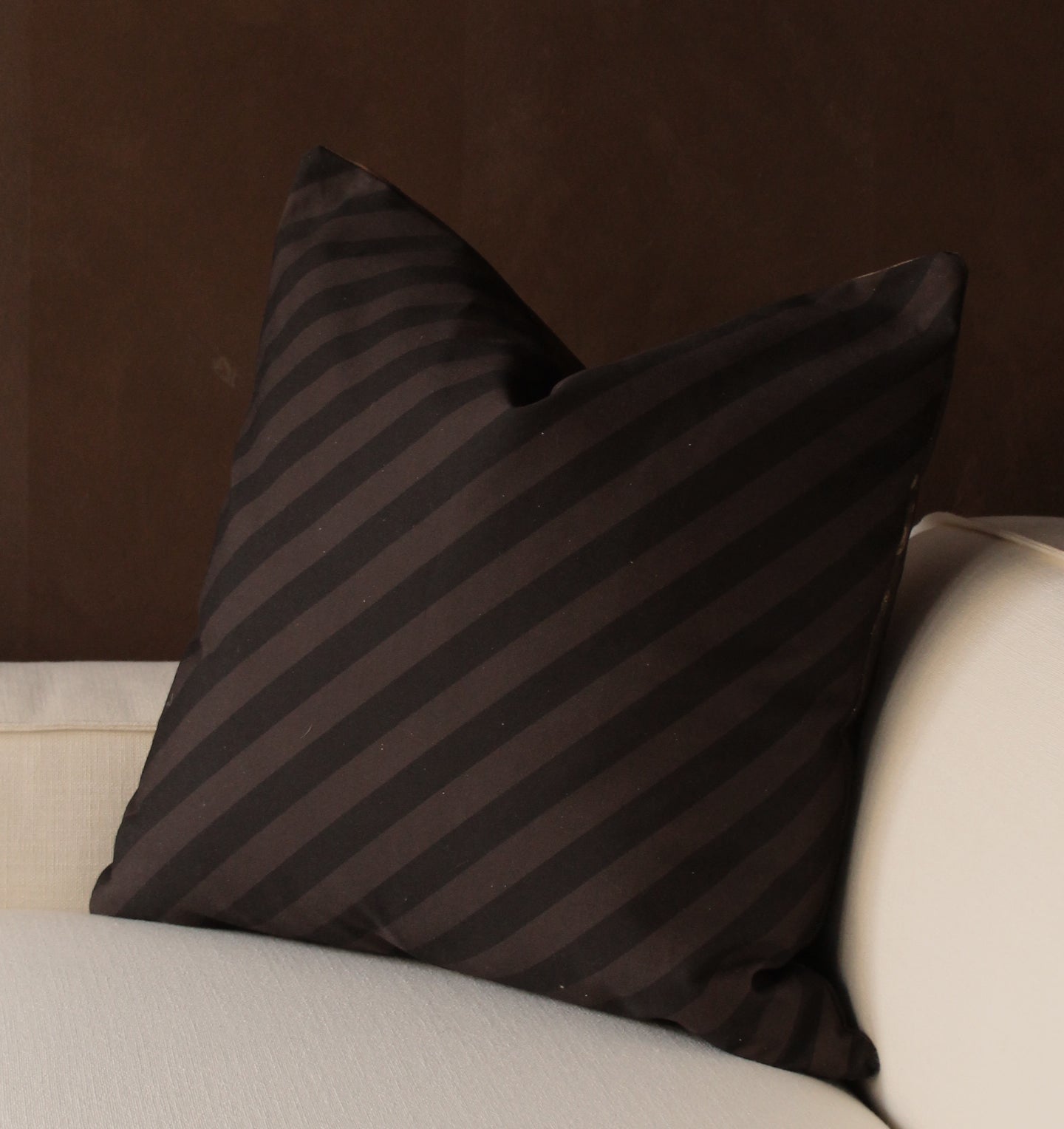 Tapestry Pillow Cover No. 1