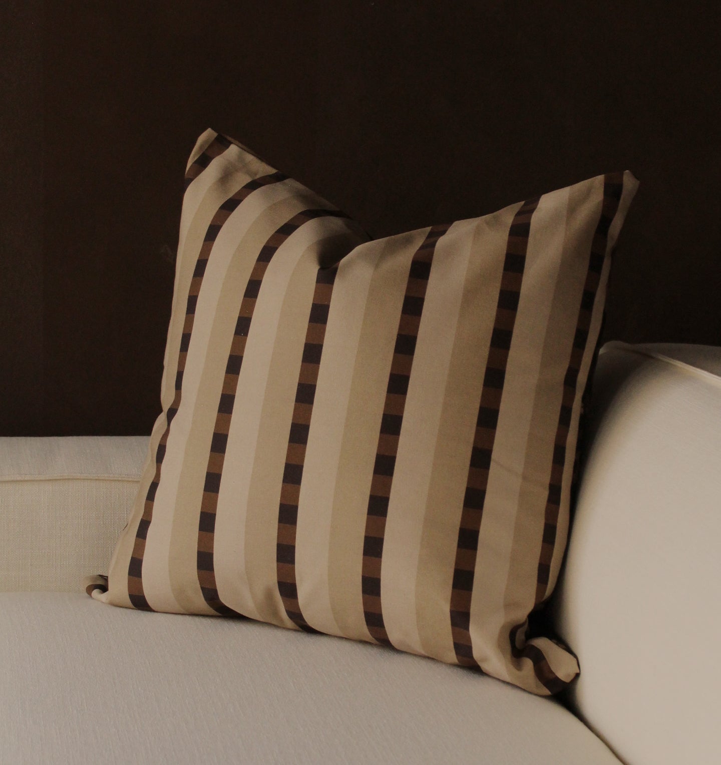 Tapestry Pillow Cover No. 4