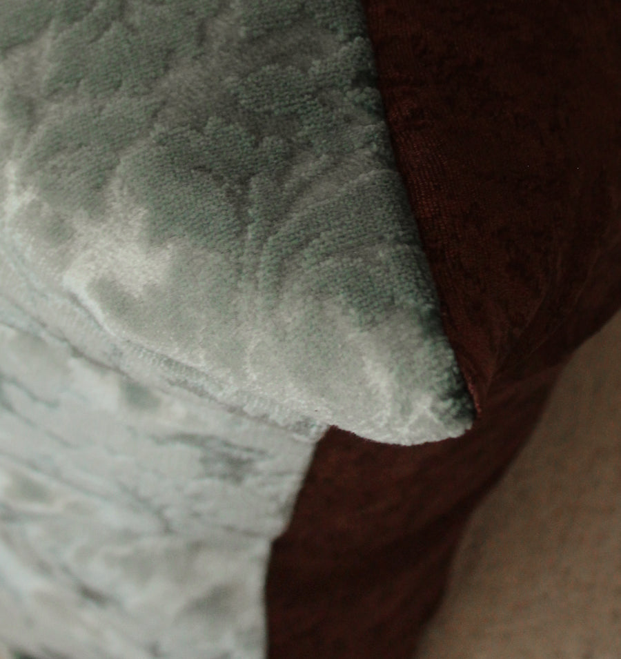 Primavera Vintage Damask Pillow Cover