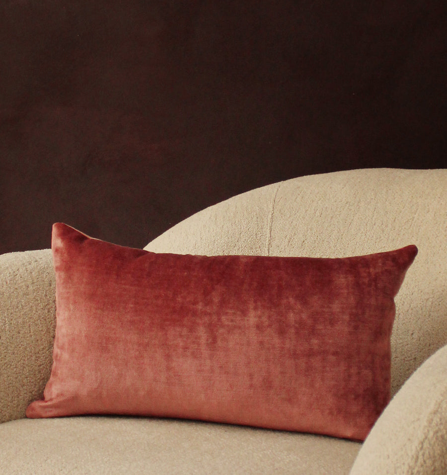 Atrales Pink Velvet Pillow Cover