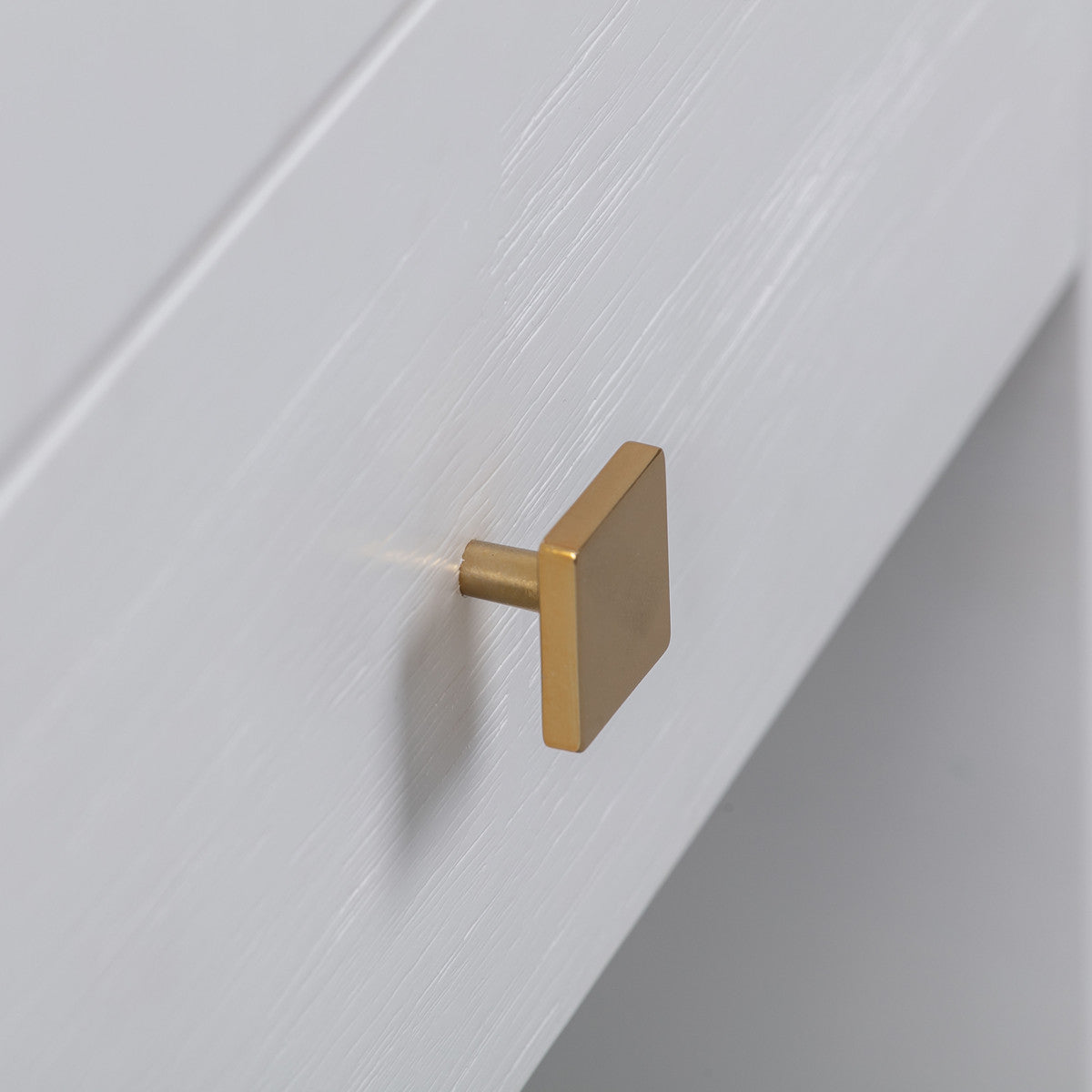 Tova Nightstand