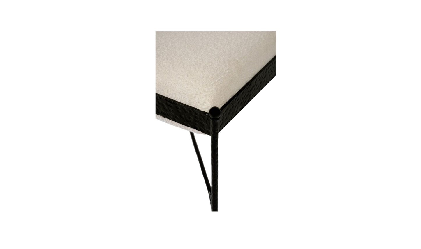 Claigan Stool
