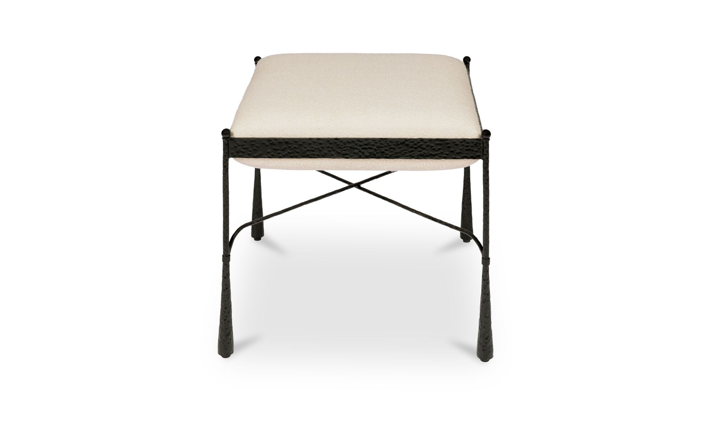 Claigan Stool