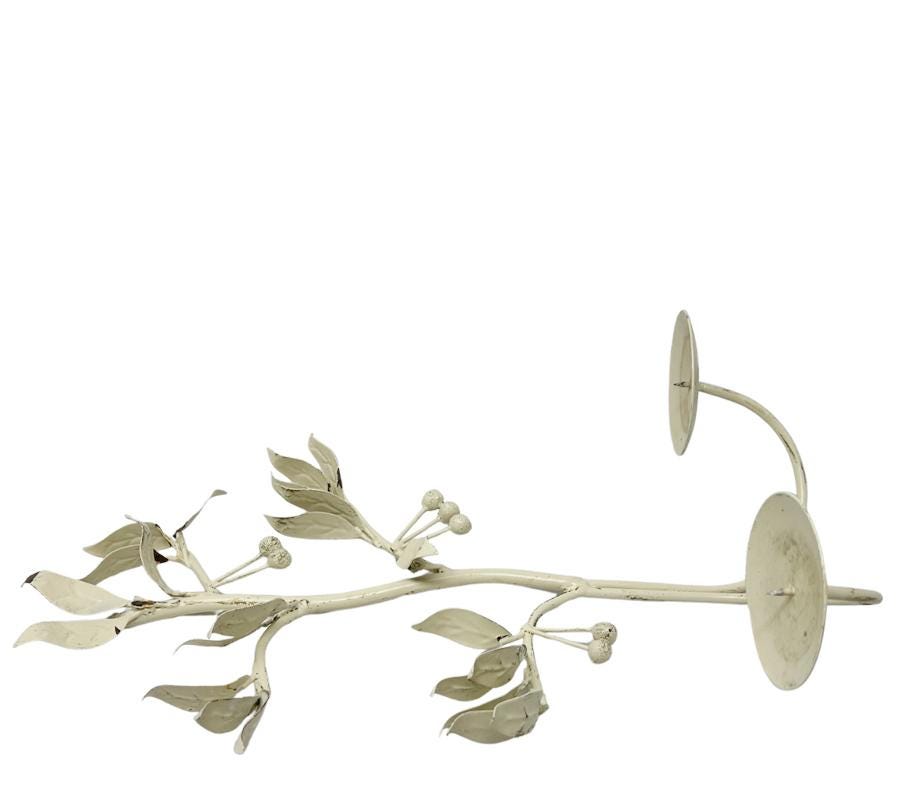 Vintage Rustic Berry & Foliage Metal Wall Sconce