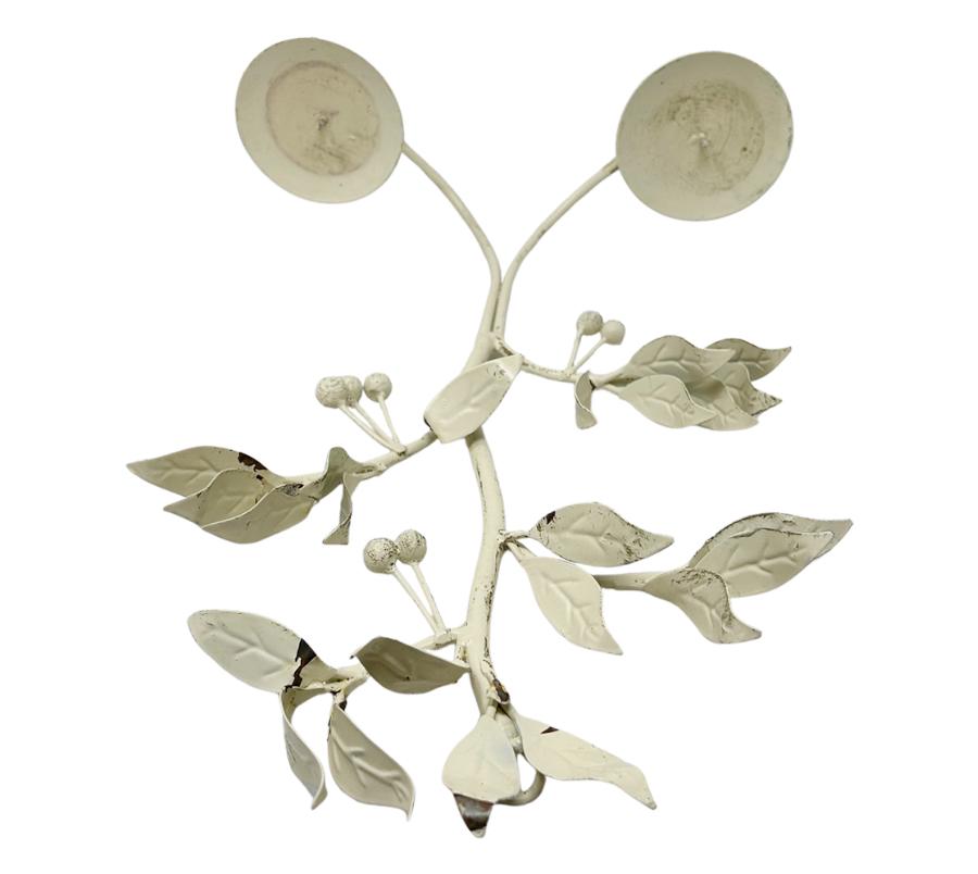 Vintage Rustic Berry & Foliage Metal Wall Sconce