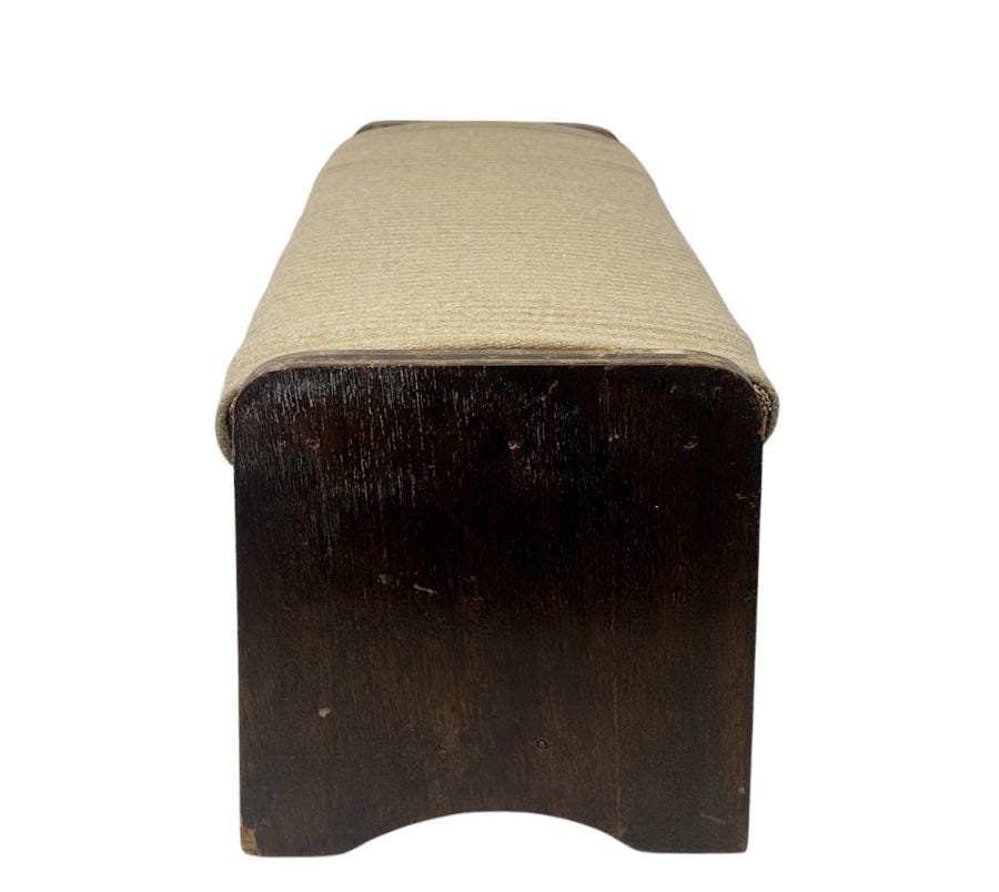 Vintage Scalloped Wooden Foot Stool