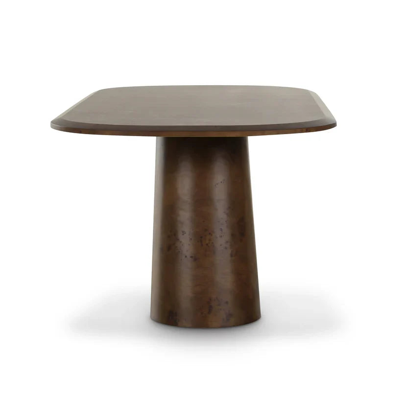 Peridotte Dining Table