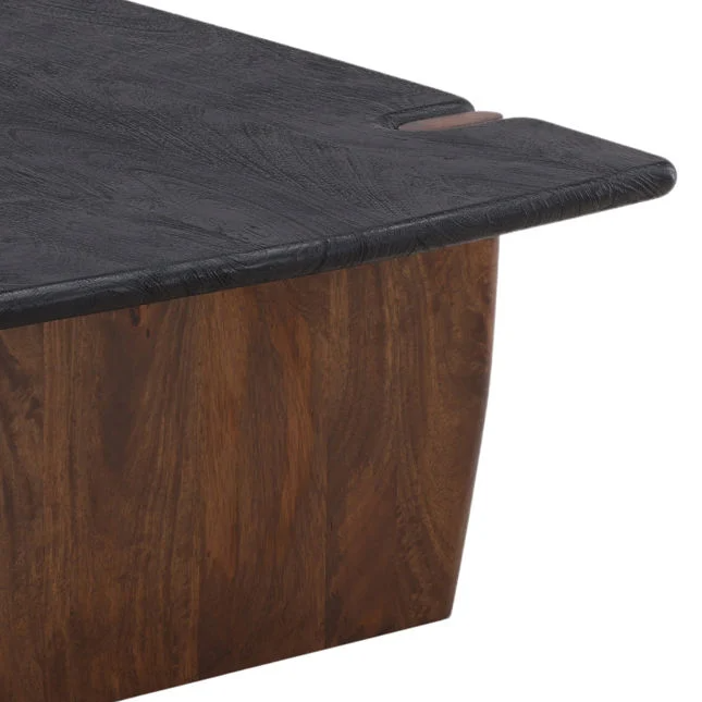 Vasta Coffee Table